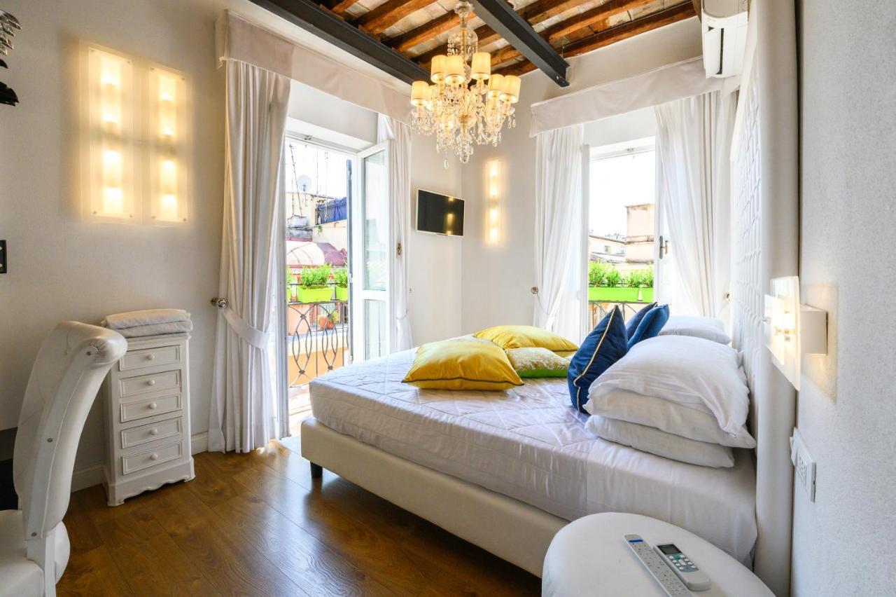 Domus Spagna Frattina Pensión Roma