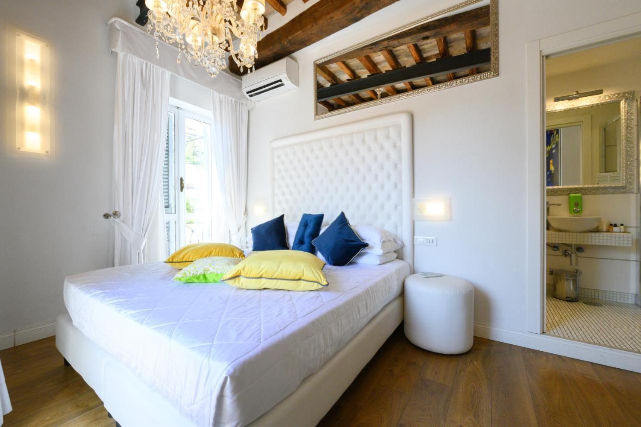 Domus Spagna Frattina Affittacamere 3*